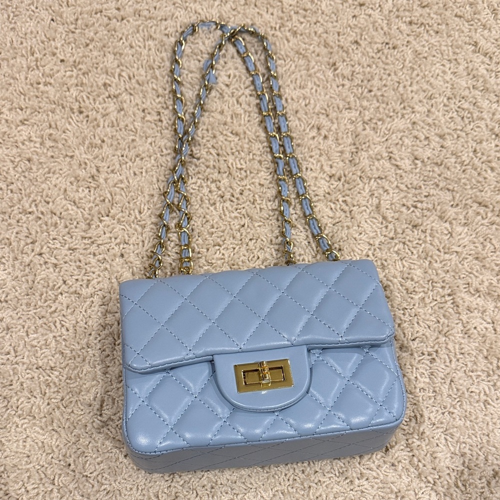 Elegant Blue Quilted Chain Shoulder Bag
